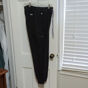 Figs Scrubs Women's Black Jogger Pants M